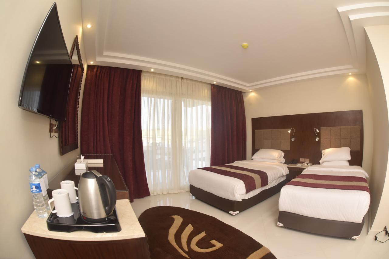 Hotel Grand Ocean El Sokhna à Ain Sukhna Extérieur photo A room at the hotel