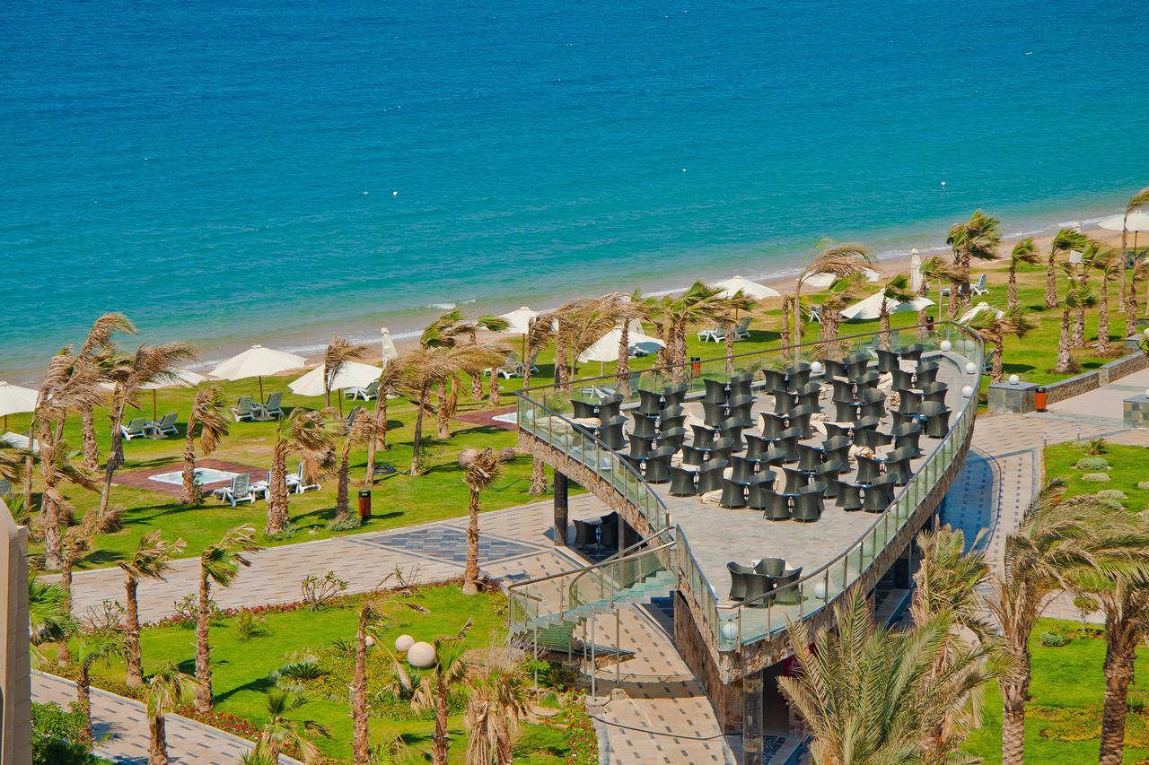 Hotel Grand Ocean El Sokhna à Ain Sukhna Extérieur photo The beach at the resort